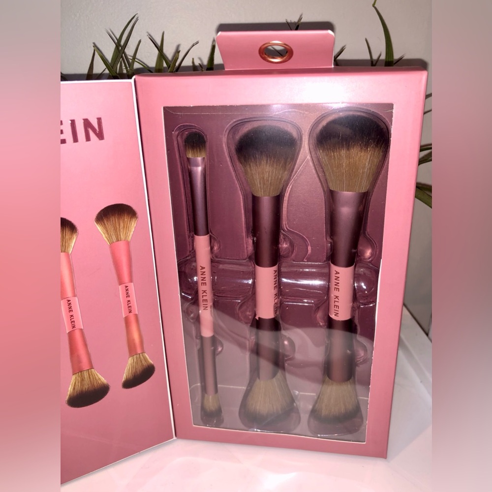 BNIB Anne Klein Double Ended Makeup Brush Set - Picture 3 of 3